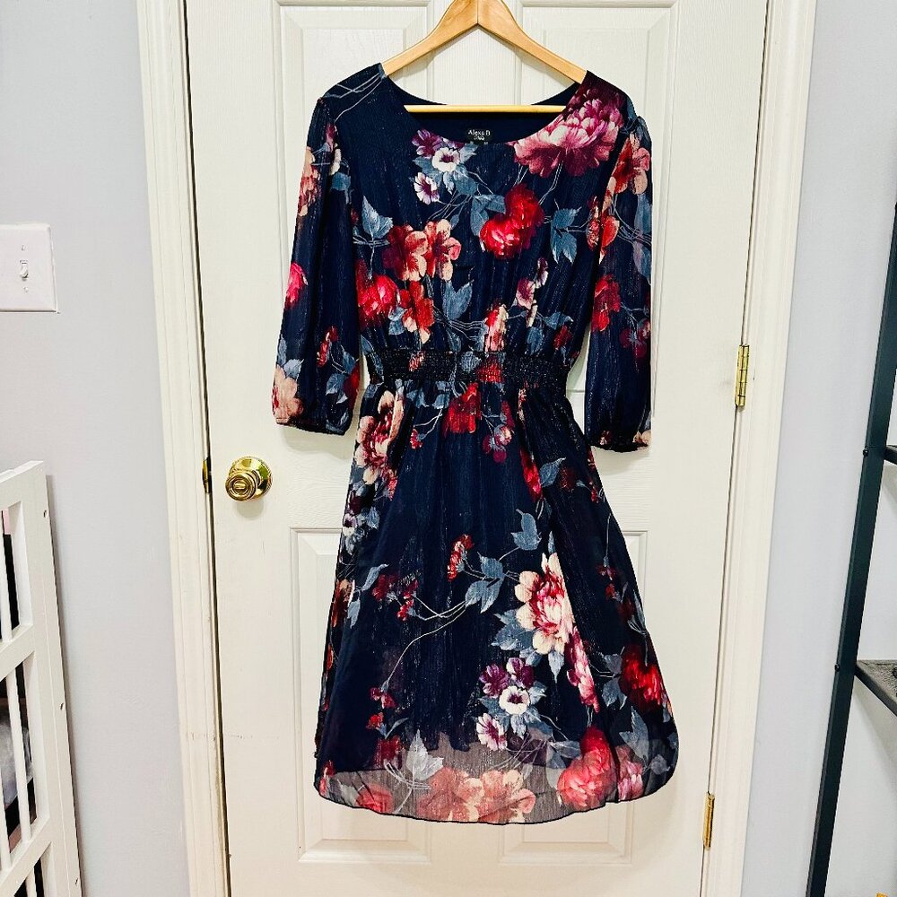 LIKE NEW ALEXA B NITES METALLIC  MIDNIGHT SHIMMER FLORAL SMOCKING WAIST DRESS